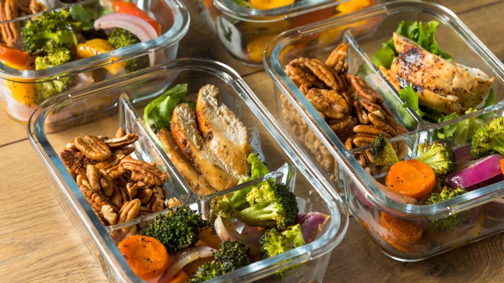 Meal Prep leicht gemacht: Die besten Tipps für stressfreies und gesundes Essen